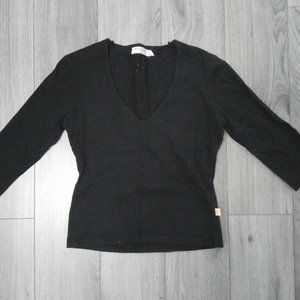 Narcissist Black 3/4 sleeve V-neck Top